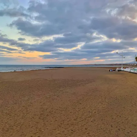 Apartamento, Arena, Primera Linea Mar, Sea Views * Playa Honda (Lanzarote)